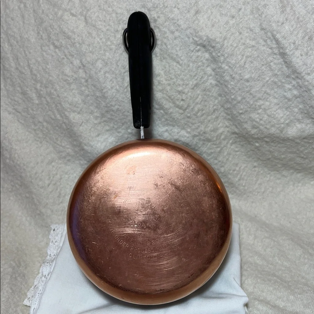 Revere Ware Very Vintage 6” pot w/lid